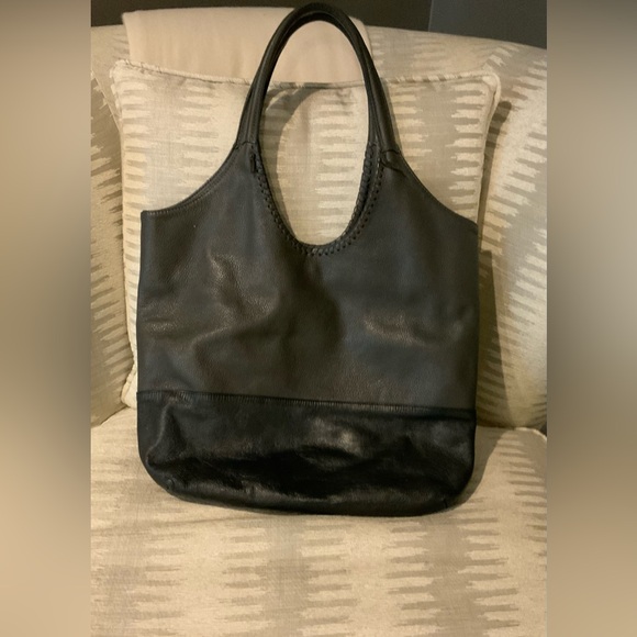 Jennifer Haley Large Sophisticated Shopper - Picture 1 of 11